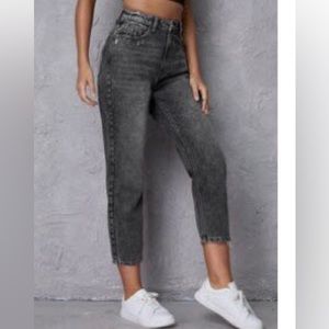 High waist capri jeans